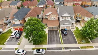 54 Dwellers Road, Brampton, On L6x 5c1