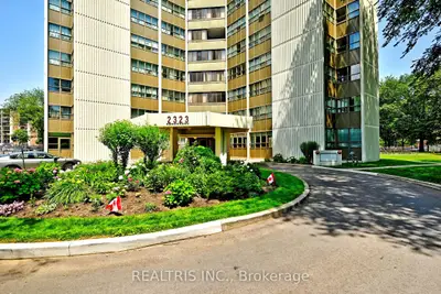 2323 Confederation Parkway 807, Mississauga, On L5b 1r6