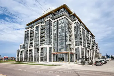 Condo Apartment in Oakville