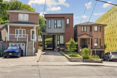 Detached in Toronto