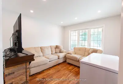 929 Philbrook Drive, Milton, On L9t 0l3