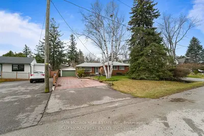 2470 Meadowood Crescent, Oakville, On L6l 1v6