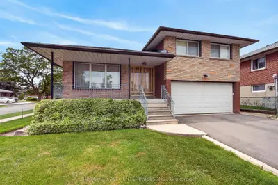Detached in Toronto