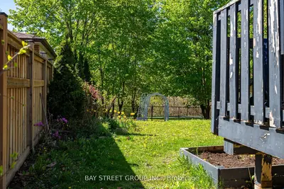 82 Exbury Road Basement, Toronto, On M3m 1r1