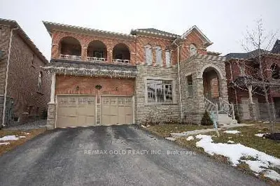 Detached in Brampton