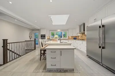 Detached in Oakville