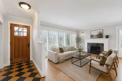 Detached in Oakville