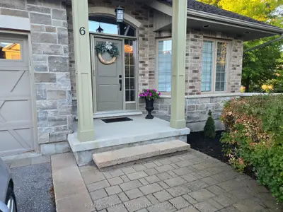 10 Reddington Drive 6, Caledon, On L7e 4c3