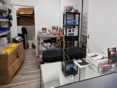 7040 Torbram Road 8, Mississauga, On L4t 3z4