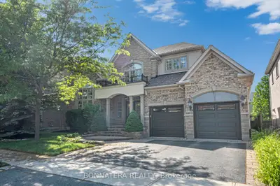 Detached in Oakville