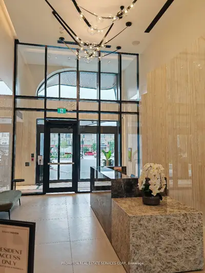Condo Apartment in Oakville
