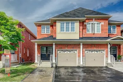 Semi-Detached in Brampton