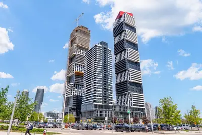 Condo Apartment in Mississauga
