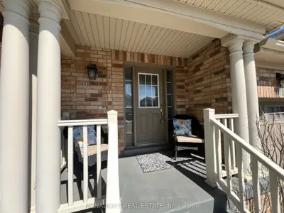 117 Crown Victoria Drive, Brampton, On L7a 3x9