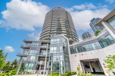 Condo Apartment in Toronto