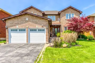 Detached in Oakville