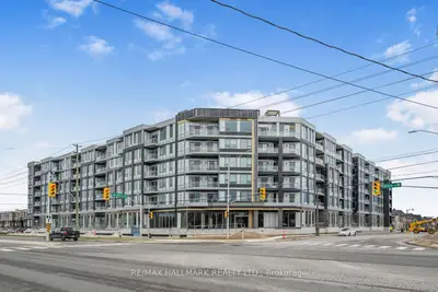 Condo Apartment in Oakville