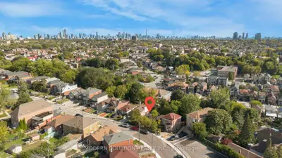 5a Dynevor Road, Toronto, On M6e 3w7