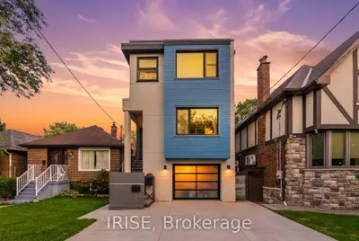 29 Ash Crescent, Toronto, On M8w 1e4