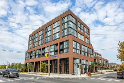 2300 St. Clair Avenue W 1009, Toronto, On M6n 0b3
