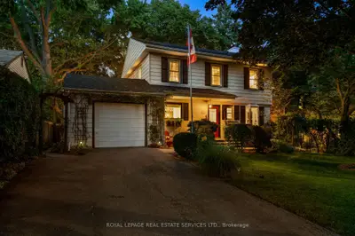 Detached in Oakville