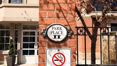 2300 Parkhaven Boulevard 308, Oakville, On L6h 6v9