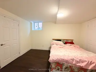 2587 Credit Valley Road, Mississauga, On L5m 4k7