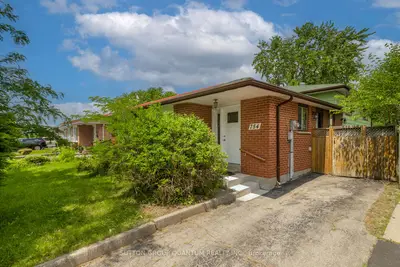754 Eaglemount Crescent, Mississauga, On L5c 1n9