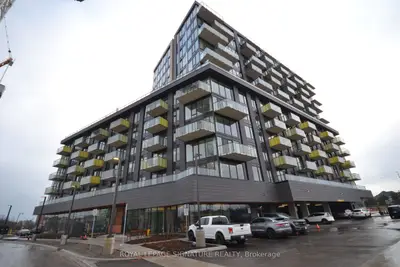 Condo Apartment in Oakville
