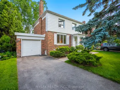 Detached in Toronto