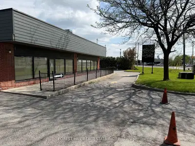 374 Evans Avenue, Toronto, On M8z 1k6