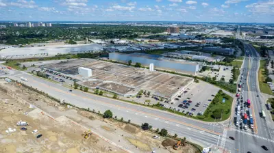 8025 Dixie Road, Brampton, On L6t 3v1