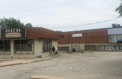 2100 Dundas Street E, Mississauga, On L4x 1l9