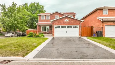 Detached in Brampton