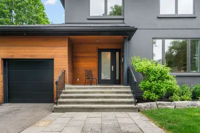 8 Firwood Crescent, Toronto, On M9b 2v7