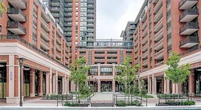 Condo Apartment in Toronto