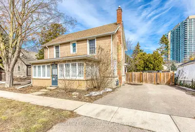 24 Mill Street N, Brampton, On L6x 1s6
