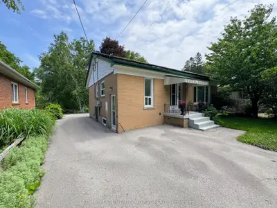 Detached in Halton Hills