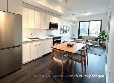 Condo Apartment in Burlington
