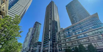 Condo Apartment in Mississauga