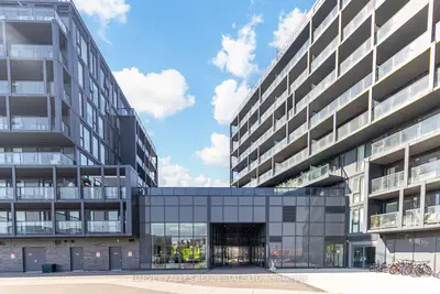 Condo Apartment in Burlington