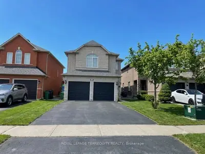 Detached in Mississauga