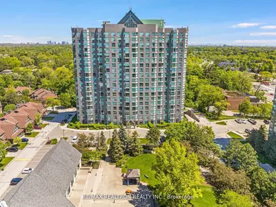 Condo Apartment in Mississauga