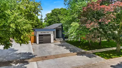 1495 Thetford Court, Mississauga, On L5j 3n2
