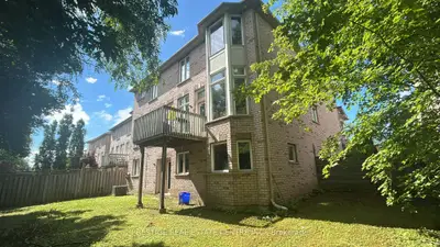1527 Stewart Crescent, Milton, On L9t 6p8
