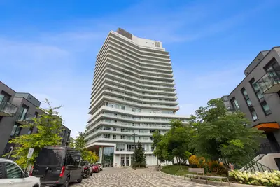Condo Apartment in Toronto