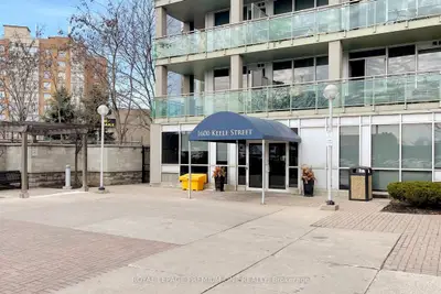 1600 Keele Street 1101, Toronto, On M6n 5j1
