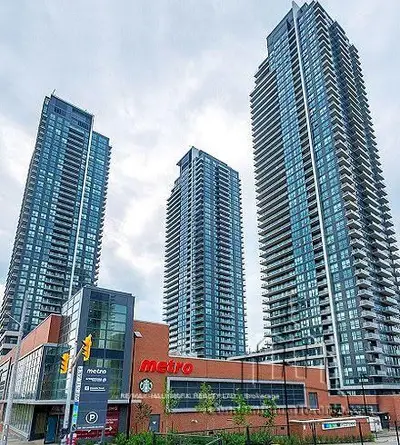 Condo Apartment in Toronto