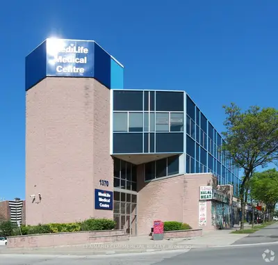 1370 Dundas Street E 204, Mississauga, On L4y 2c1