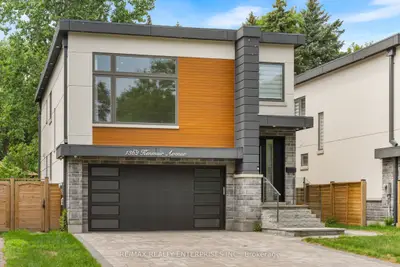 1362 Kenmuir Avenue, Mississauga, On L5g 4b4